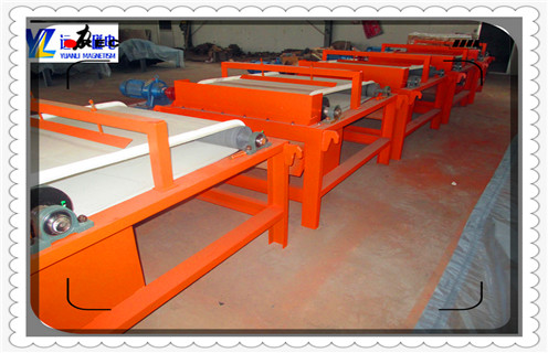 磁选机,磁选机厂家,干选磁选机,河南干选磁选机厂家服务 磁选机,磁选机厂家,干选磁选机,河南干选磁选机厂家服务