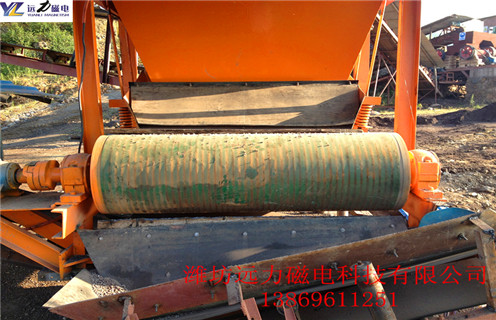 干式磁选机,大型干式磁选机选河砂_跑矿原因_锰矿大型干式磁选机选河砂一般是多少_生产厂家 干式磁选机,大型干式磁选机选河砂_跑矿原因_锰矿大型干式磁选机选河砂一般是多少_生产厂家