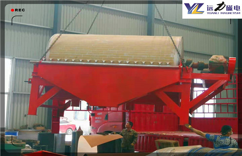 干式选铁矿磁选机,江苏干式选铁矿磁选机_江苏干式选铁矿磁选机工作视频十大品牌教你如何选择设备 干式选铁矿磁选机,江苏干式选铁矿磁选机_江苏干式选铁矿磁选机工作视频十大品牌教你如何选择设备