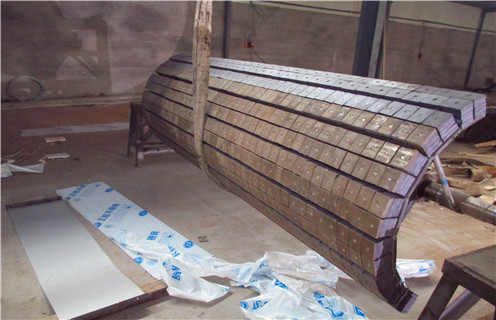 铁矿磁选机,河南赤铁矿尾矿磁选机_河南赤铁矿尾矿磁选机参数规格一般是多少_生产厂家 铁矿磁选机,河南赤铁矿尾矿磁选机_河南赤铁矿尾矿磁选机参数规格一般是多少_生产厂家