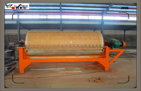 钛铁矿湿式磁选机，天津钛尾矿湿式磁选机_天津钛尾矿湿式磁选机报价原理更便捷型号参数及磁场强度