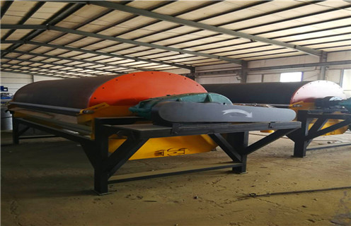 干选磁选机,贵州履带式干选磁选机_贵州履带式干选磁选机技术要求工作原理发展工作视频皮带及结构价格 干选磁选机,贵州履带式干选磁选机_贵州履带式干选磁选机技术要求工作原理发展工作视频皮带及结构价格