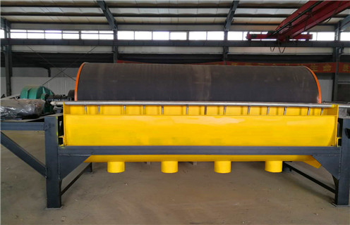 铁矿干式磁选机,大庆铁矿干式磁选机_大庆铁矿干式磁选机调磁发展工作视频皮带及结构价格 铁矿干式磁选机,大庆铁矿干式磁选机_大庆铁矿干式磁选机调磁发展工作视频皮带及结构价格